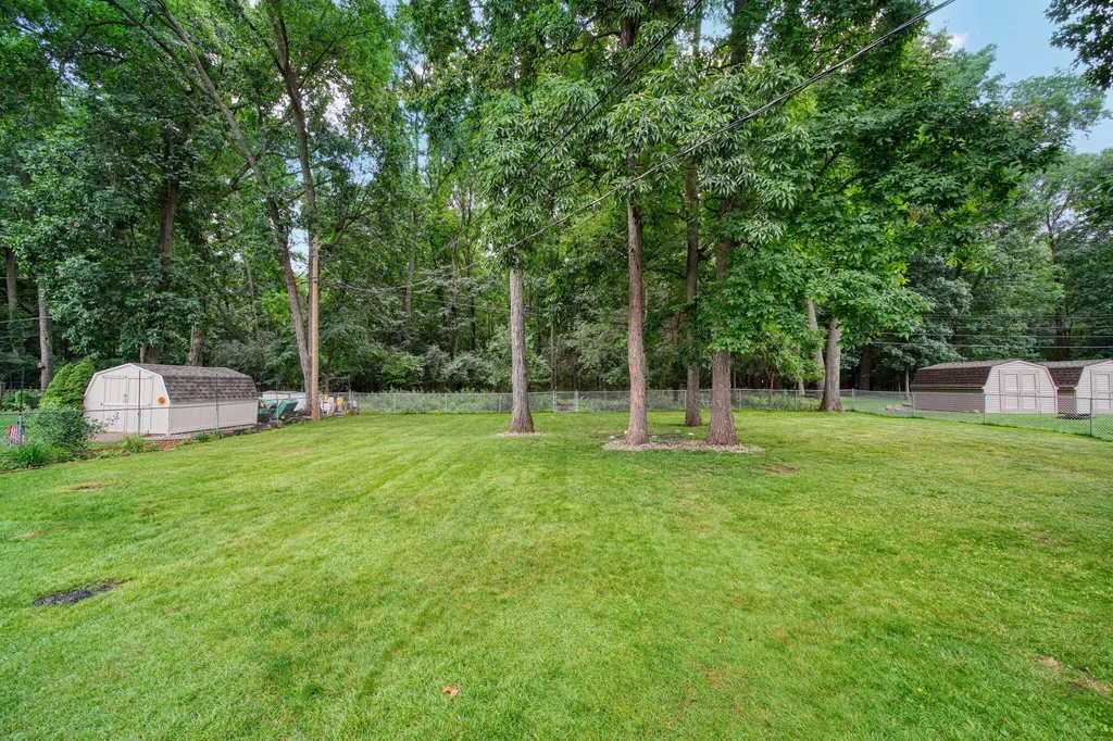 1511 Strathmoor Lane Summit Township MI 49203