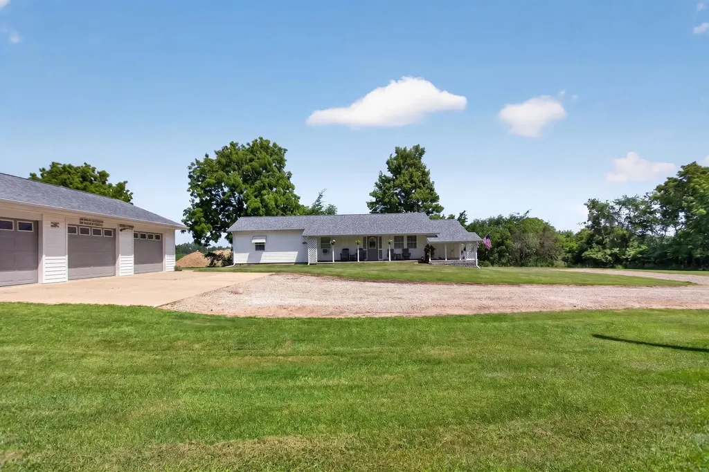 5010 Doty Road Jefferson Township MI 49266
