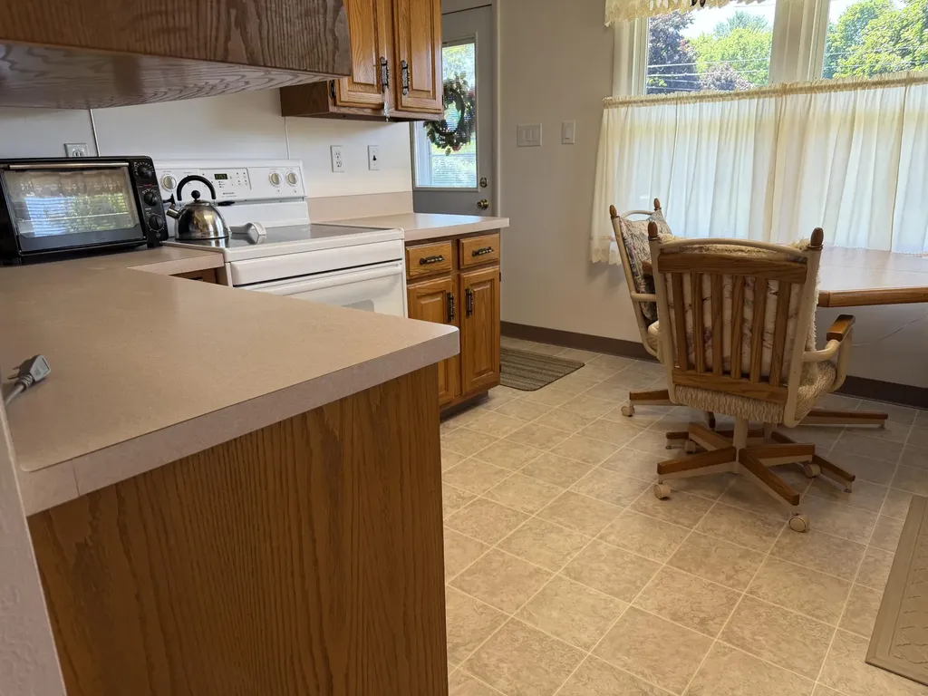 1511 Kensington Drive Summit Township MI 49203