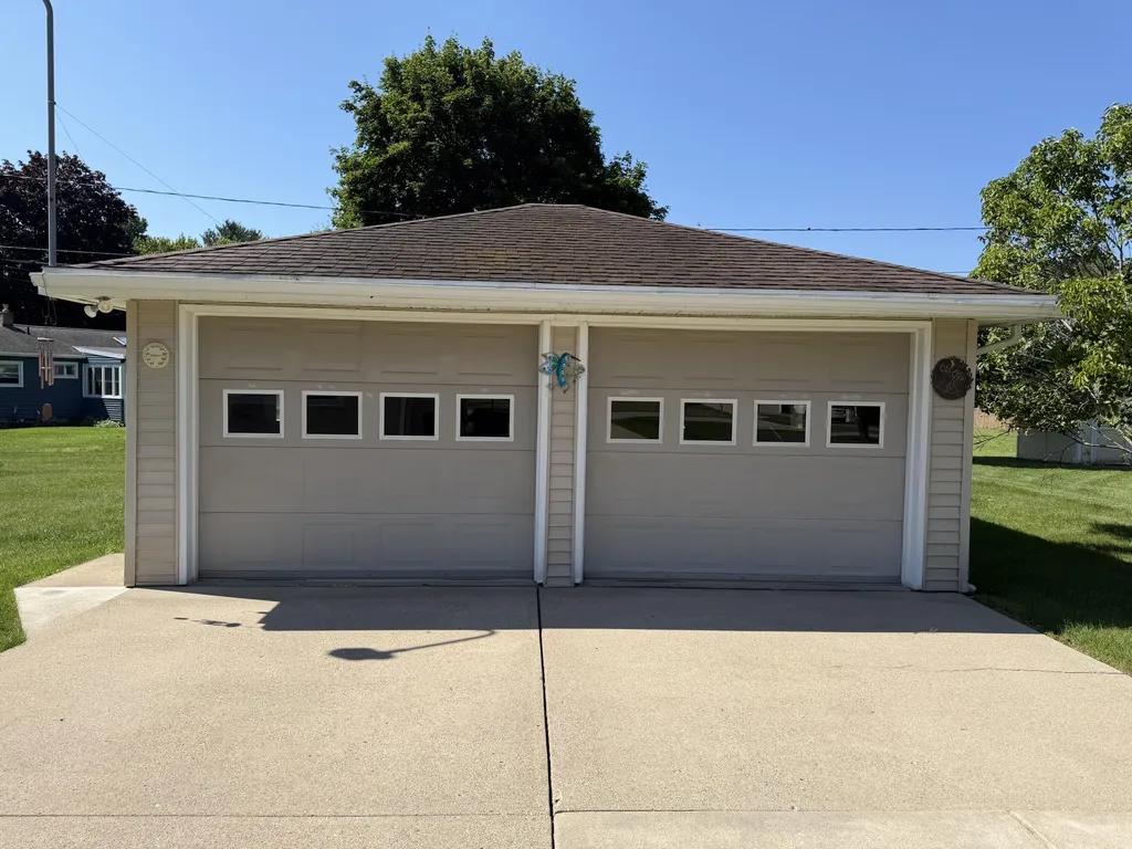 1511 Kensington Drive Summit Township MI 49203