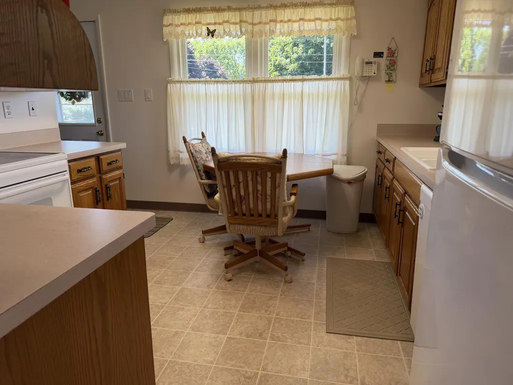 1511 Kensington Drive Summit Township MI 49203