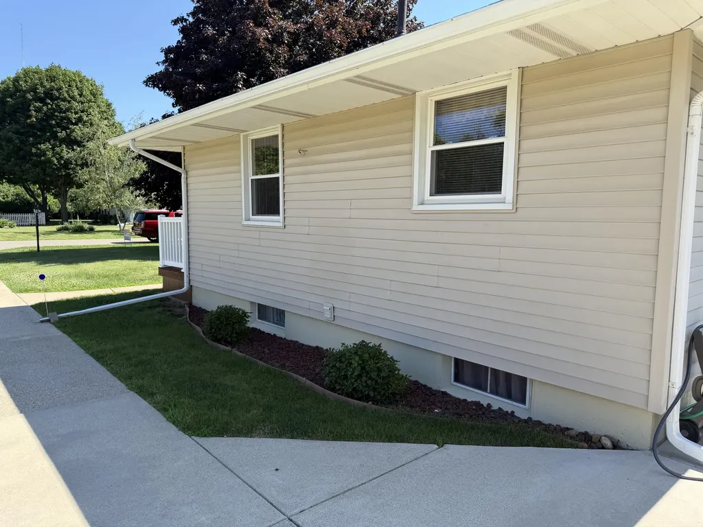 1511 Kensington Drive Summit Township MI 49203