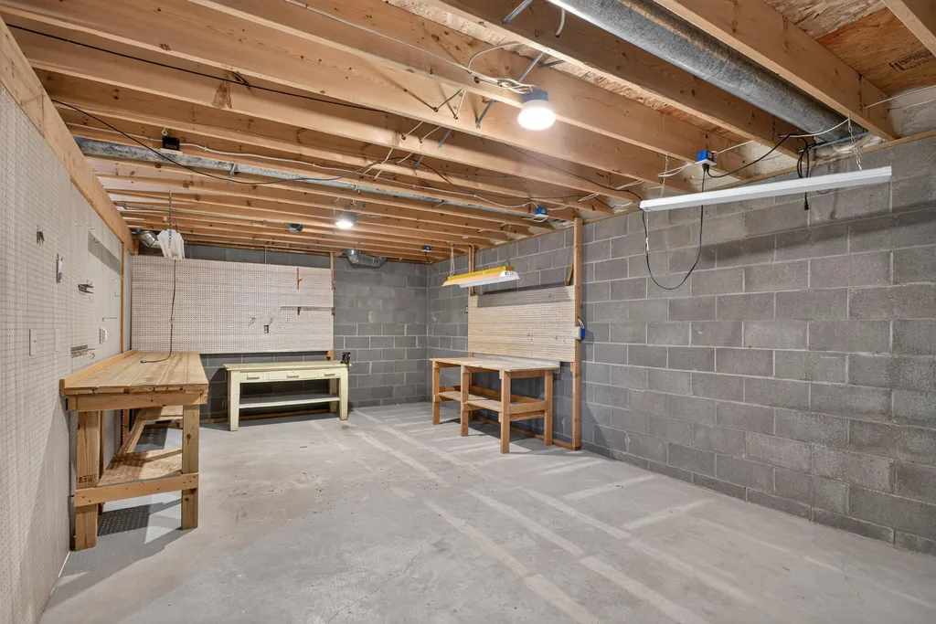 4001 Hoyer Road Napoleon Township MI 49201