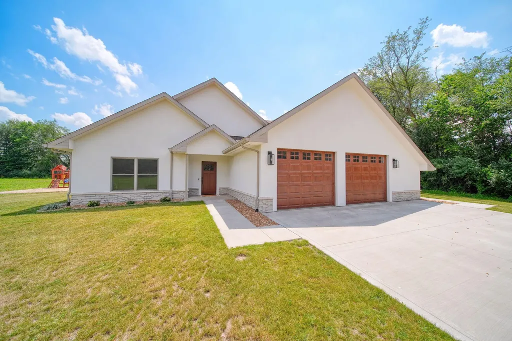 6655 Sears Road Spring Arbor Township MI 49246