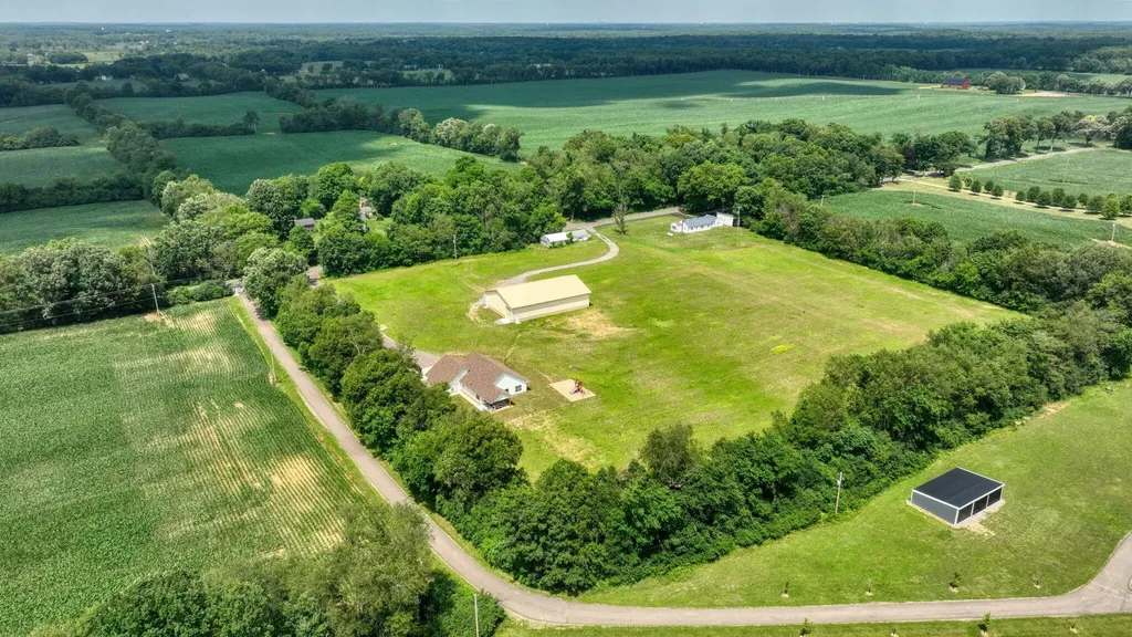 6655 Sears Road Spring Arbor Township MI 49246