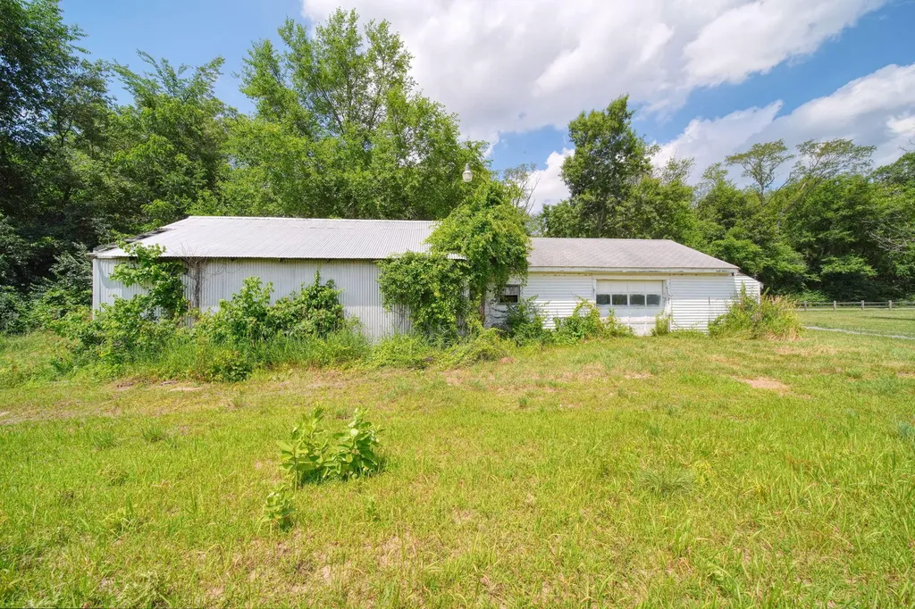 6655 Sears Road Spring Arbor Township MI 49246