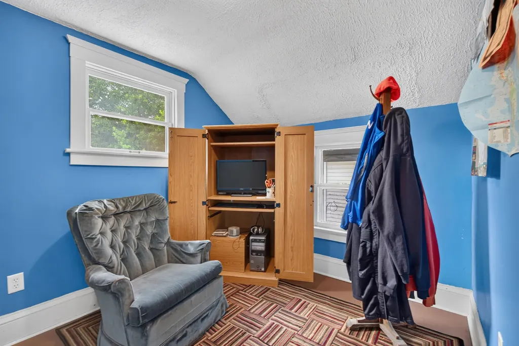305 Watts Street Blackman Charter Township MI 49203