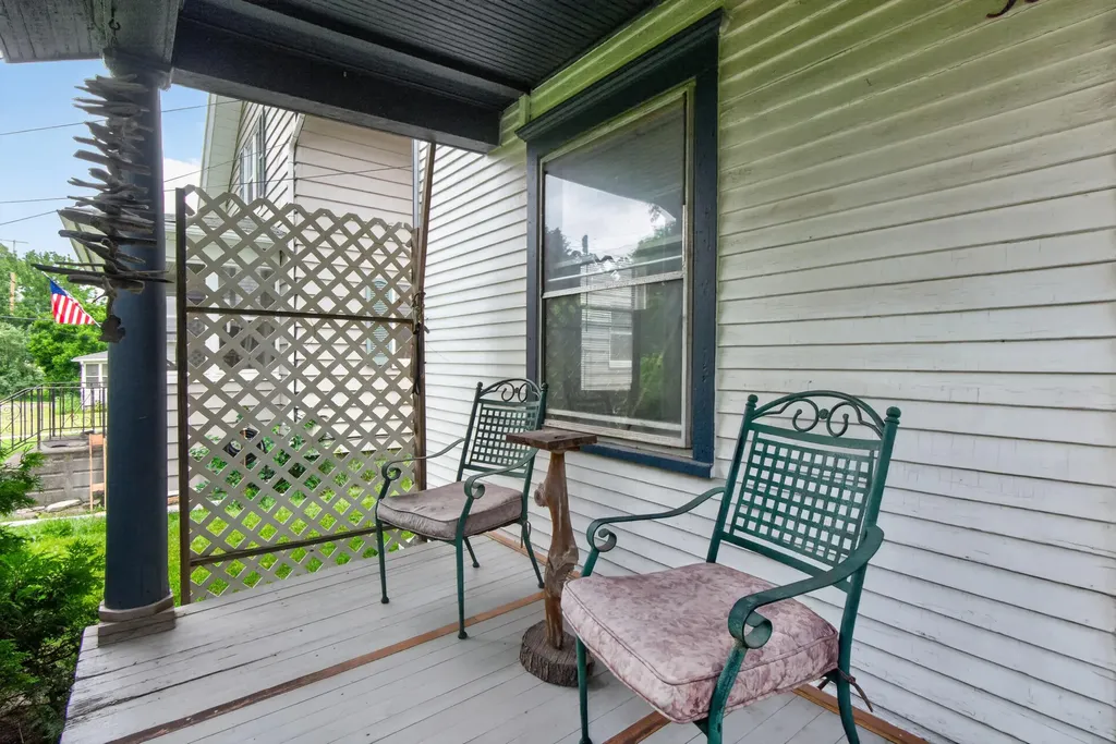 305 Watts Street Blackman Charter Township MI 49203
