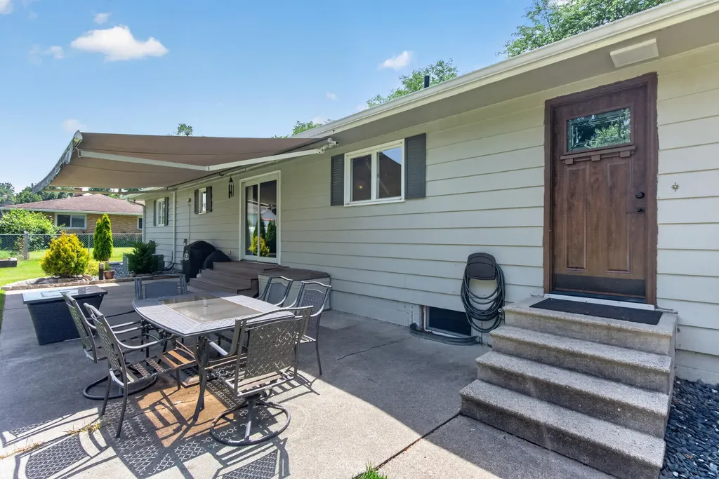 815 Kennedy Street Jackson City MI 49202