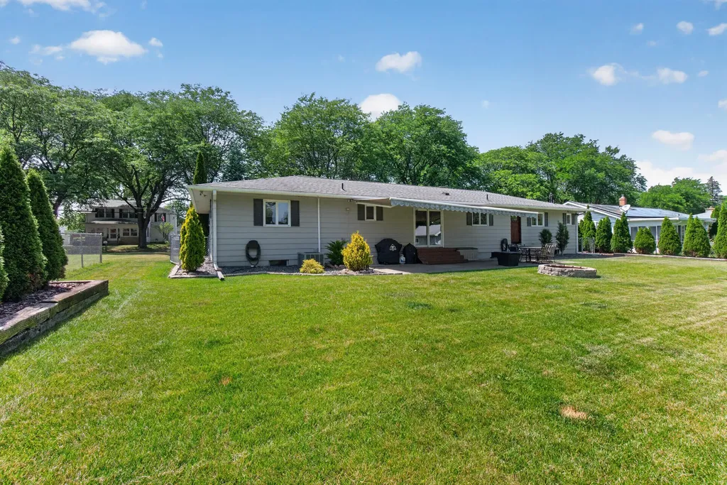 815 Kennedy Street Jackson City MI 49202
