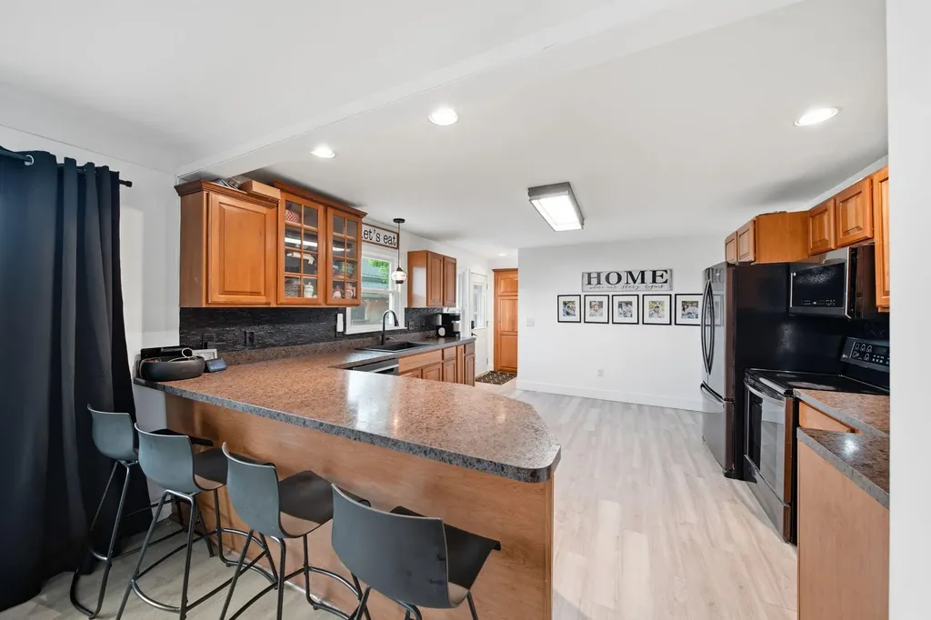 4123 Flansburg Road Leoni Township MI 49203