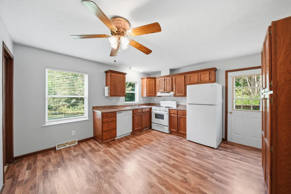 9130 Gordon Road Tompkins Township MI 49269