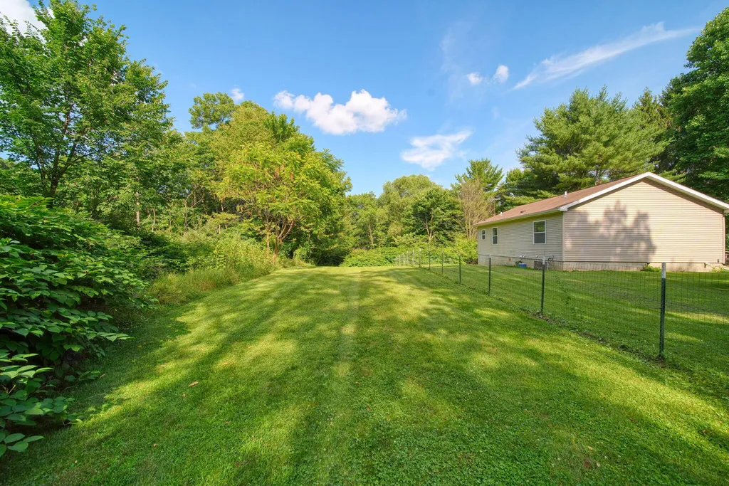 9130 Gordon Road Tompkins Township MI 49269