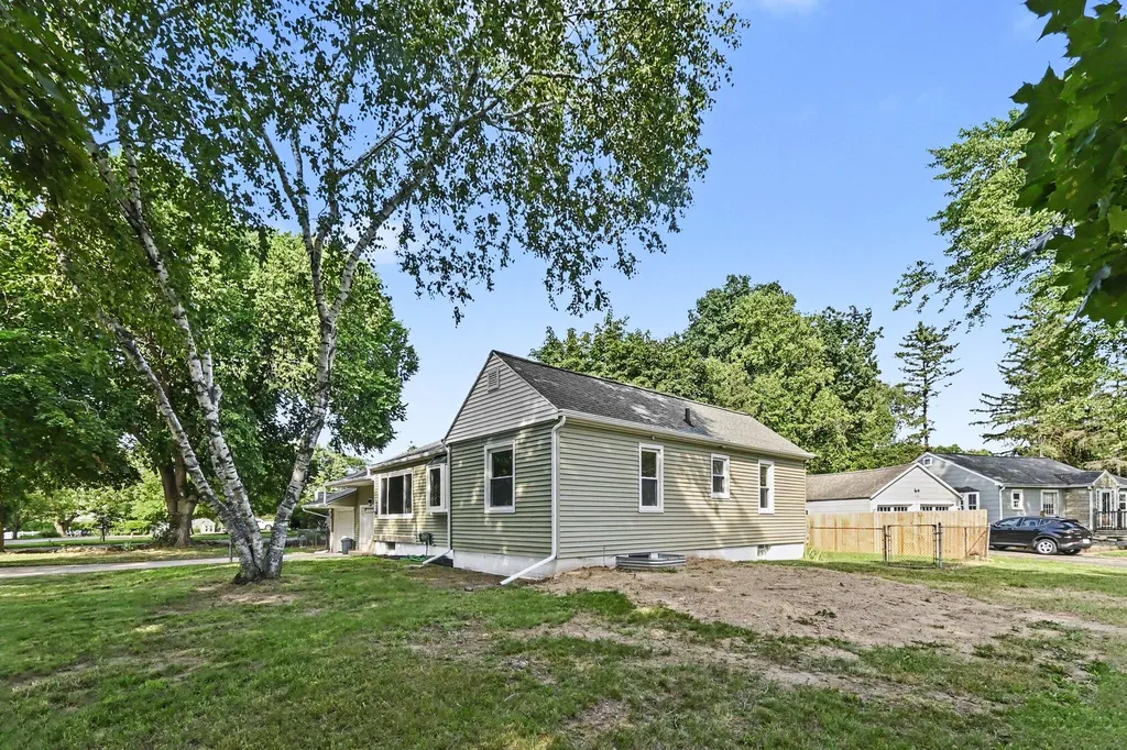 2531 Ashton Road Summit Township MI 49203