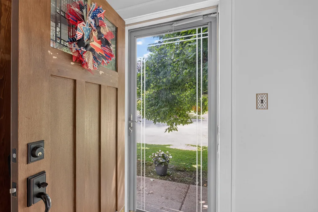 1320 Warren Avenue Summit Township MI 49203