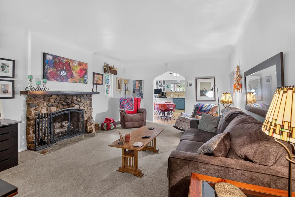 1320 Warren Avenue Summit Township MI 49203