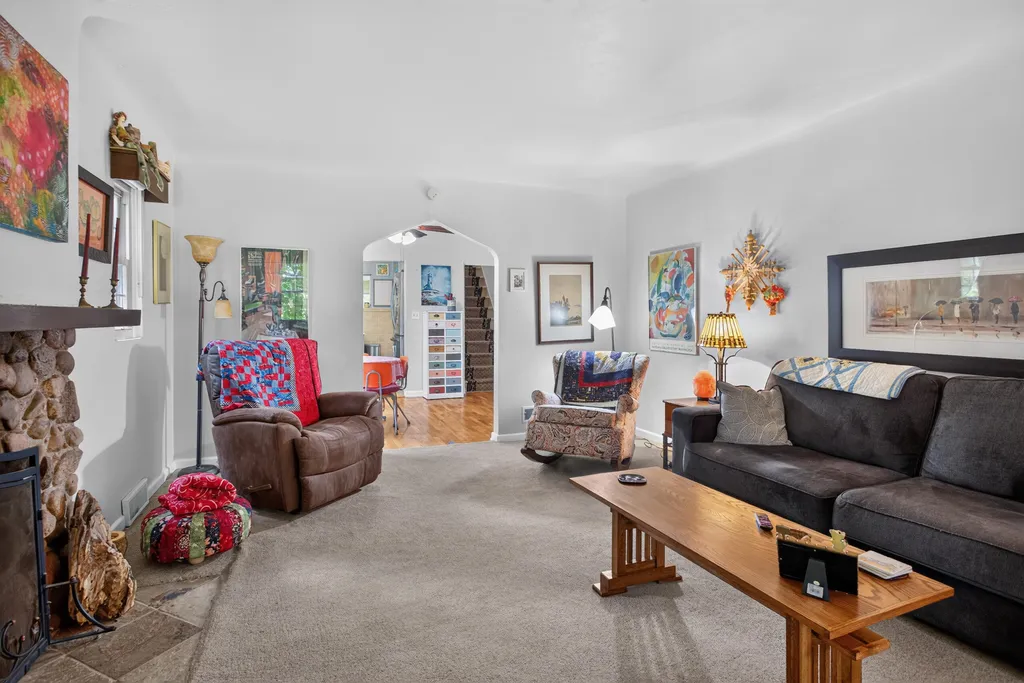 1320 Warren Avenue Summit Township MI 49203