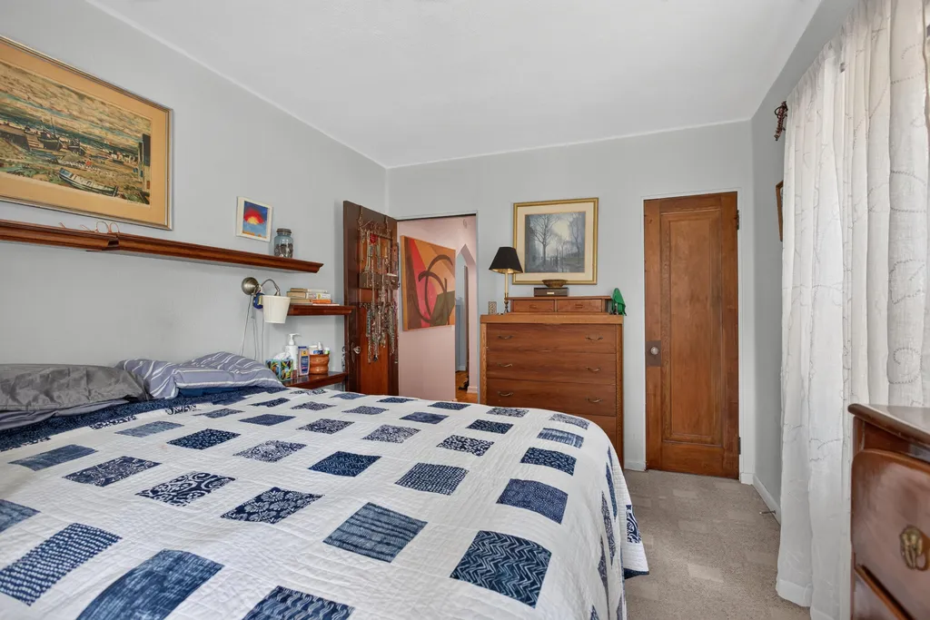1320 Warren Avenue Summit Township MI 49203