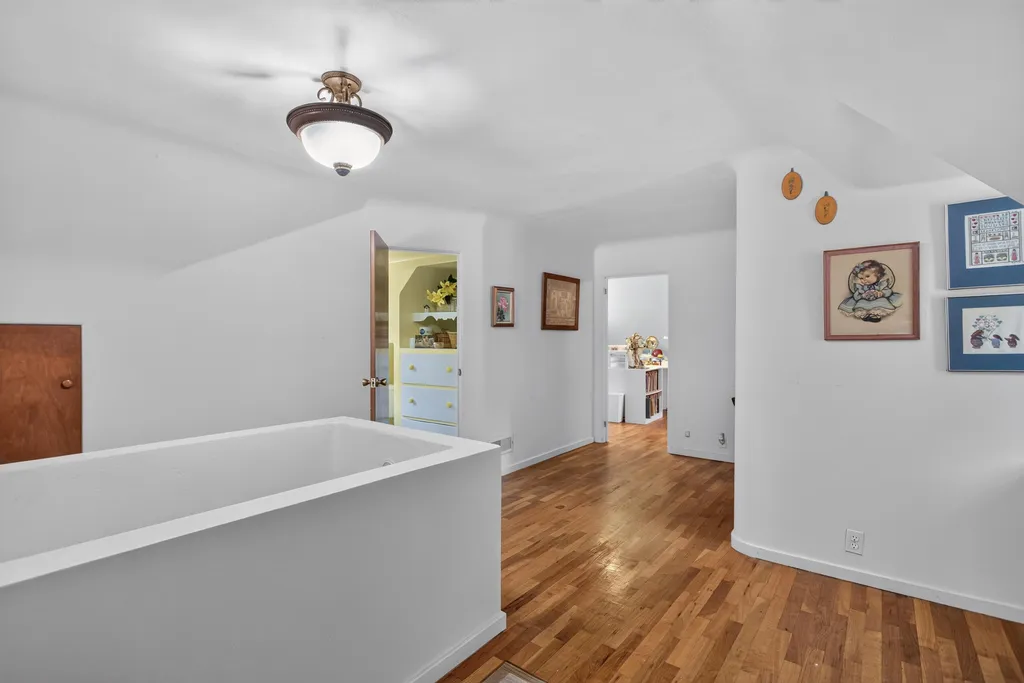 1320 Warren Avenue Summit Township MI 49203