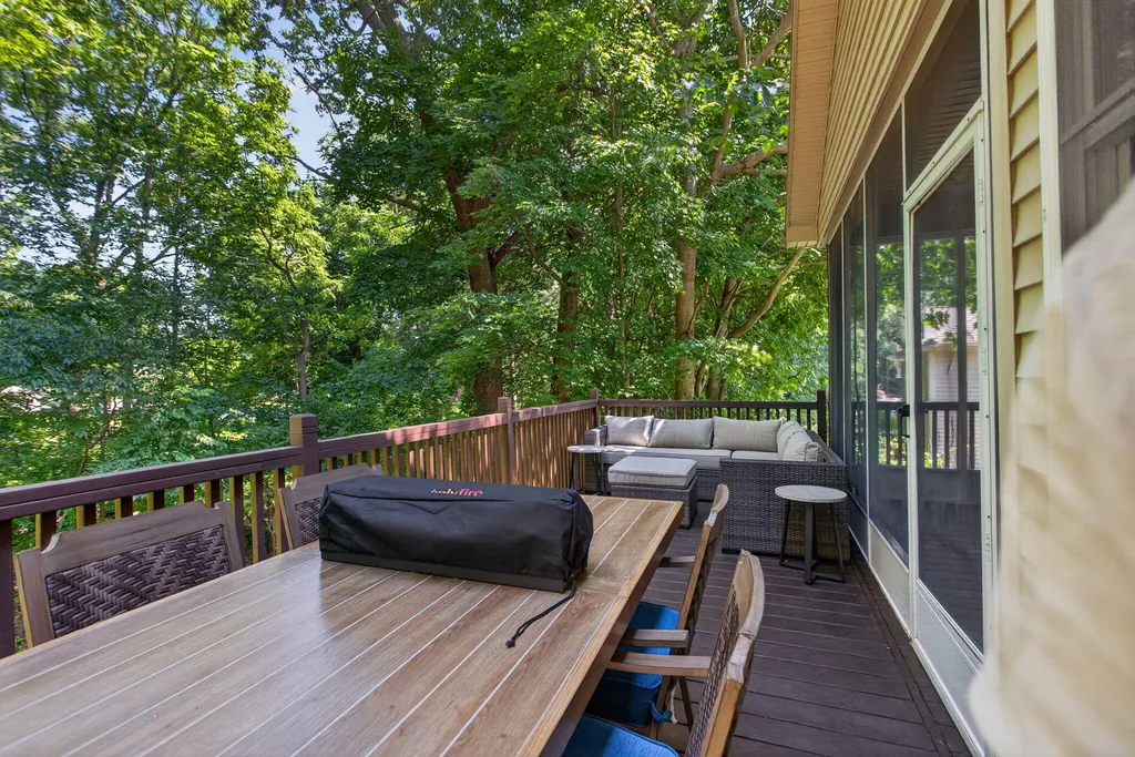 3025 S Wood Dale Drive Summit Township MI 49203