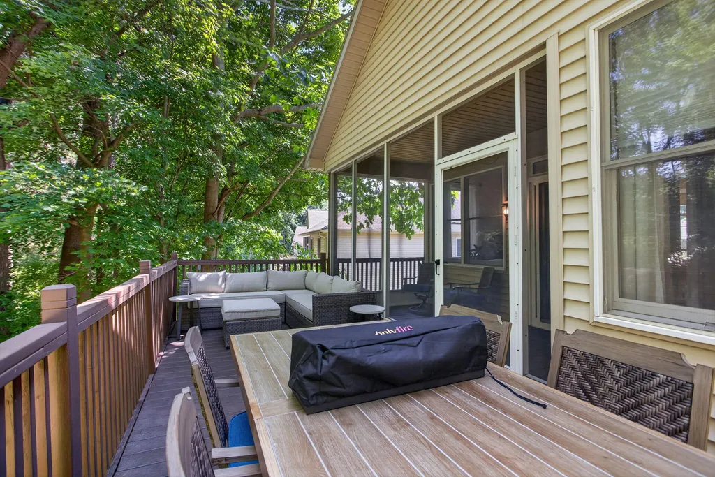 3025 S Wood Dale Drive Summit Township MI 49203