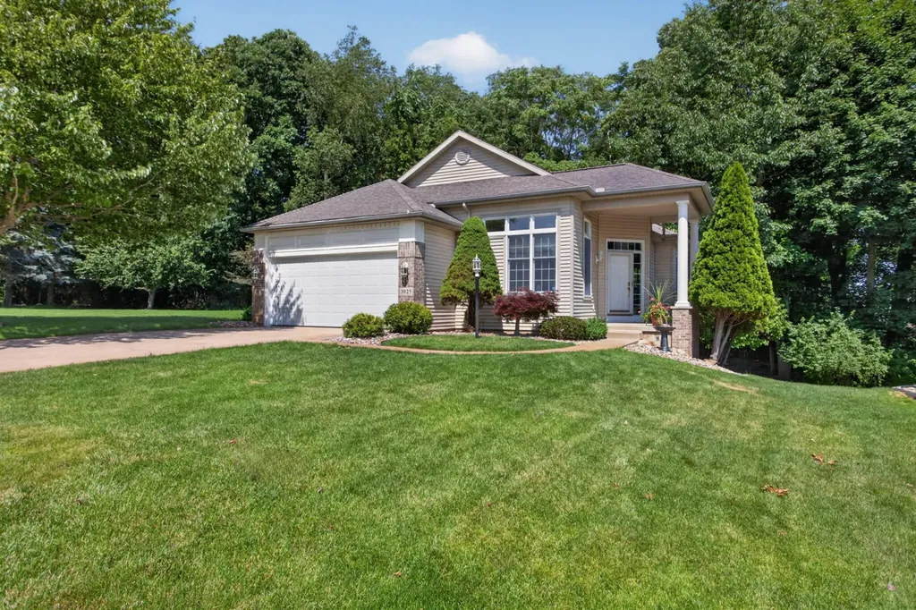 3025 S Wood Dale Drive Summit Township MI 49203