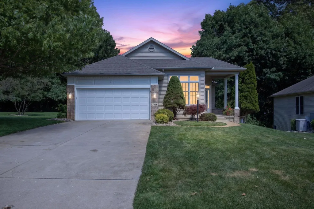 3025 S Wood Dale Drive Summit Township MI 49203