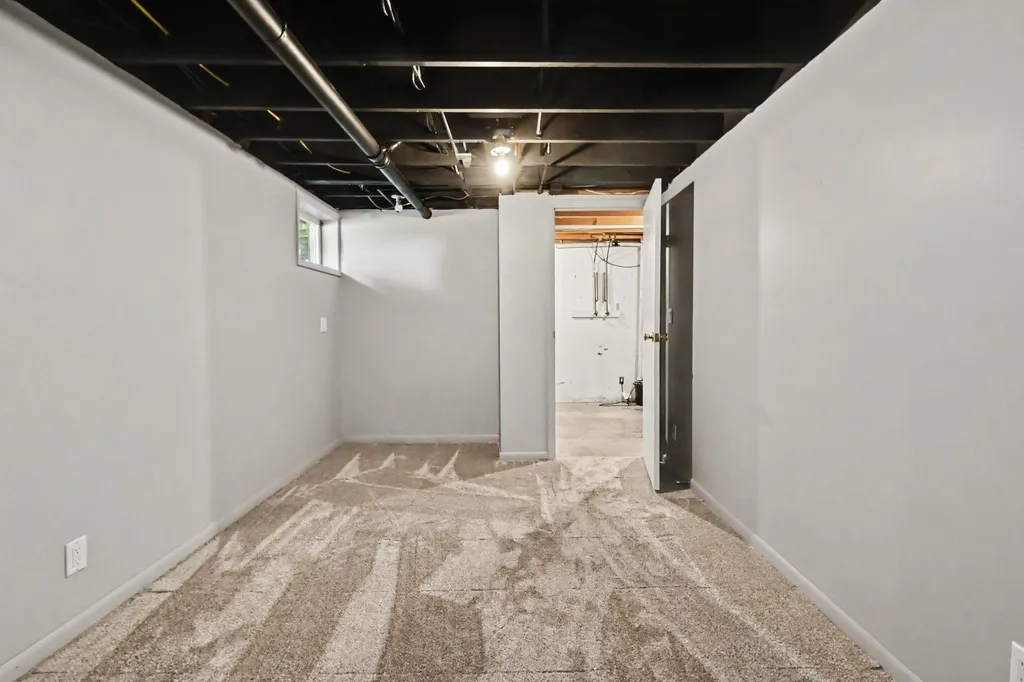 8116 Hyde Road Columbia Township MI 49234