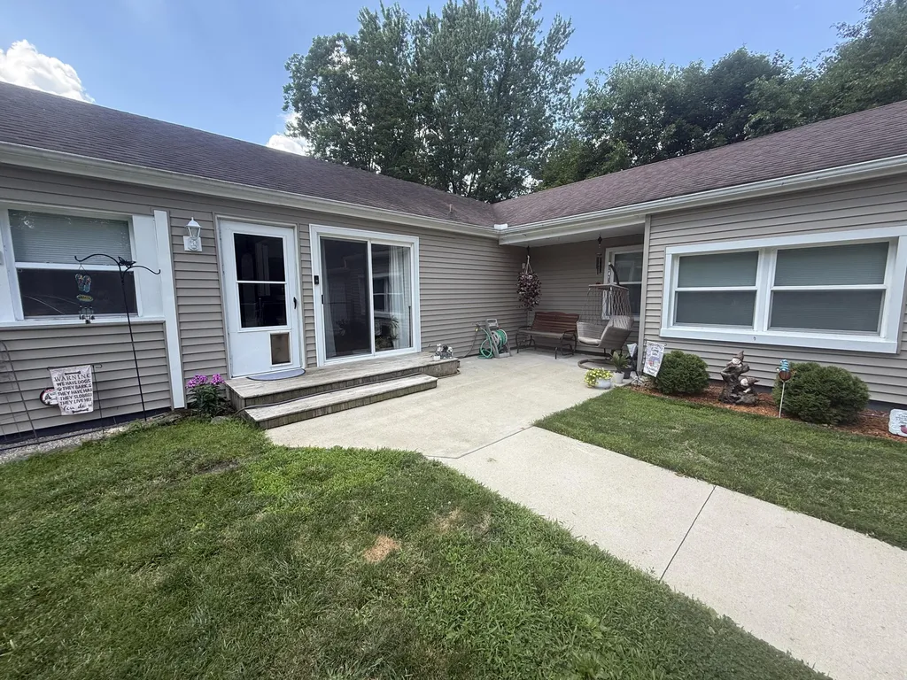 926 Bryant Avenue Jackson City MI 49202