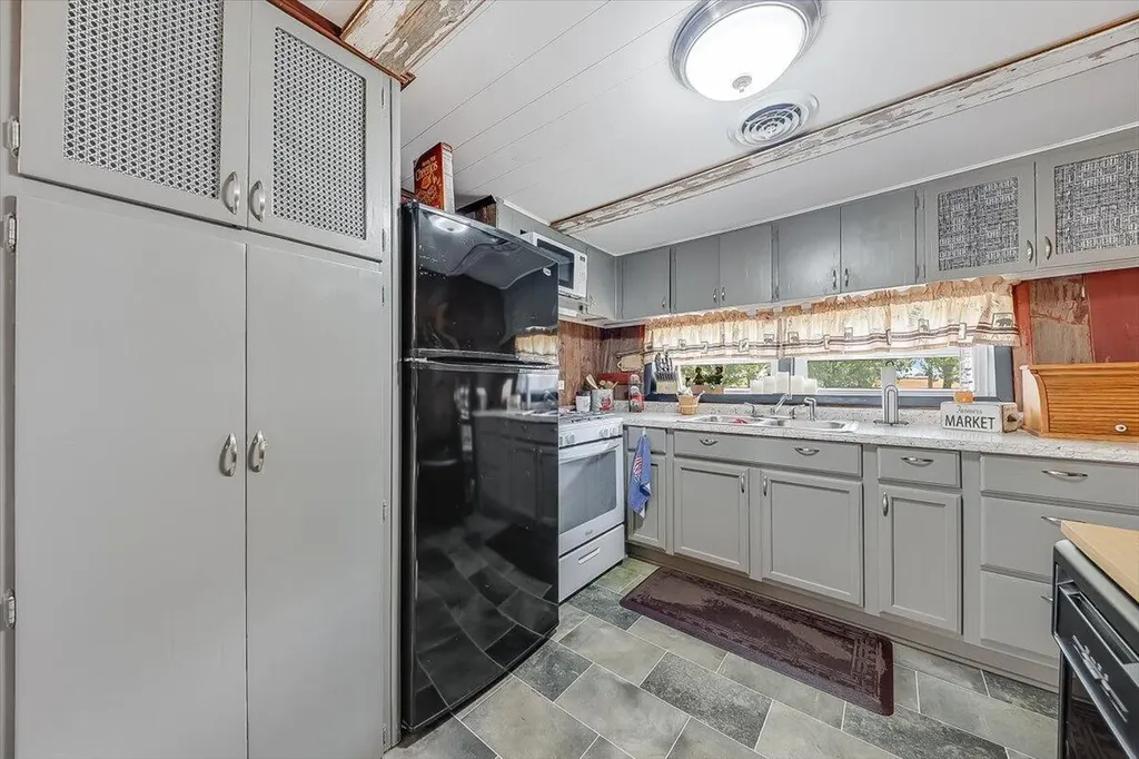 12351 Mulberry Road Riga Township MI 49267