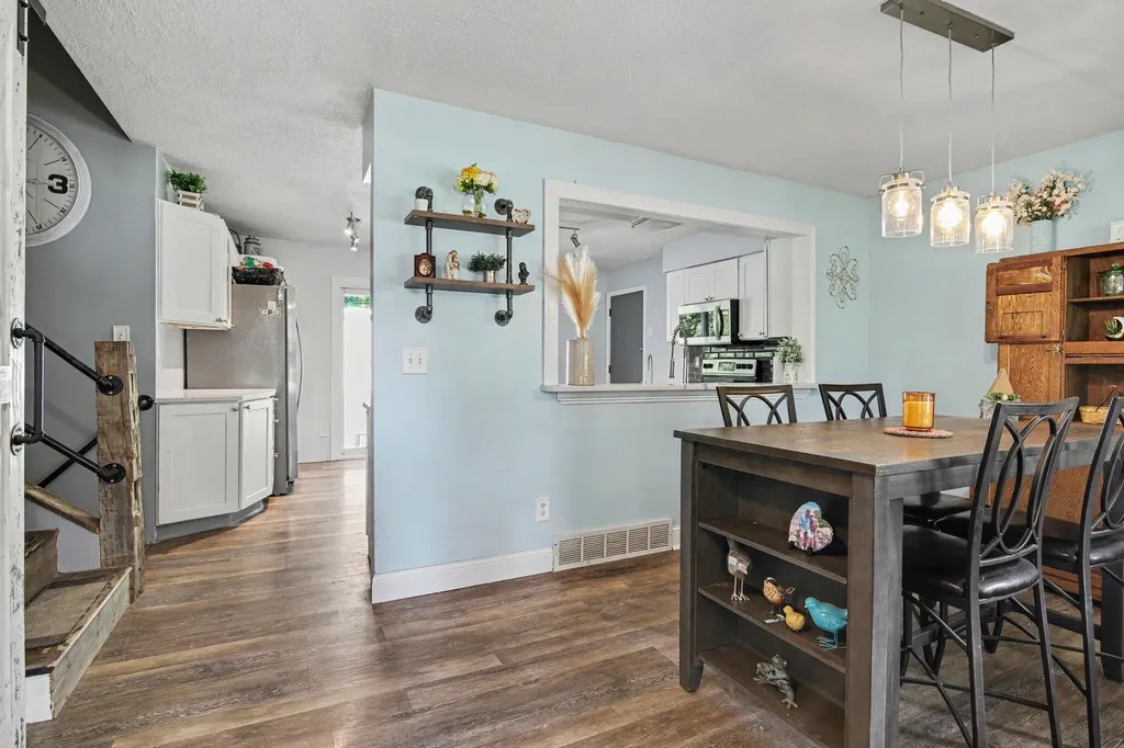 5105 Sharon Drive Summit Township MI 49203