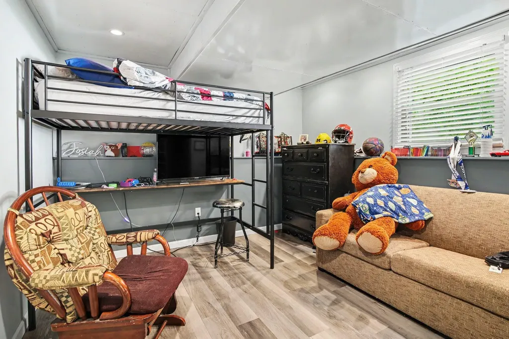 5105 Sharon Drive Summit Township MI 49203