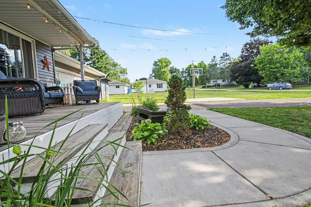 5105 Sharon Drive Summit Township MI 49203