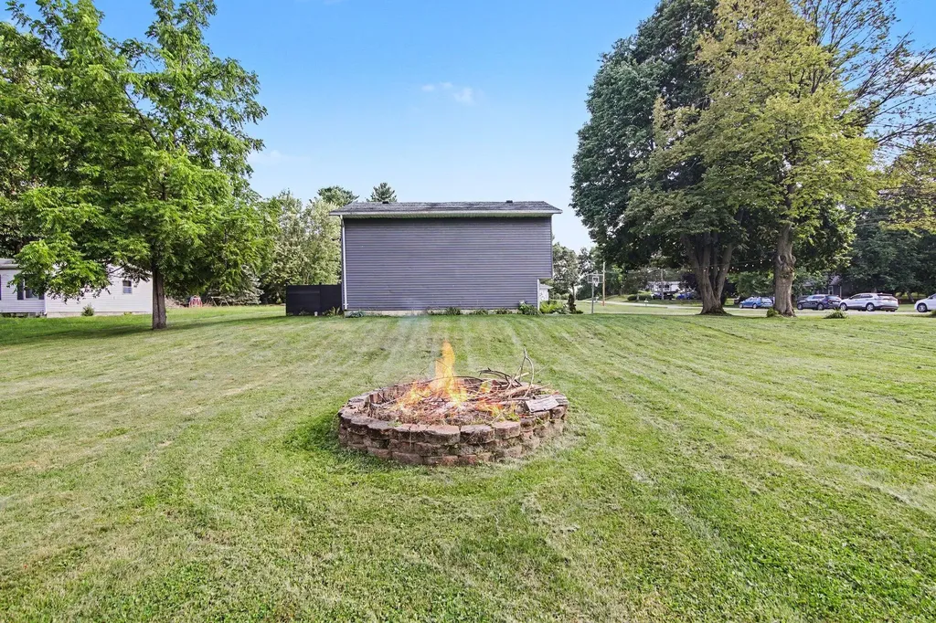 5105 Sharon Drive Summit Township MI 49203