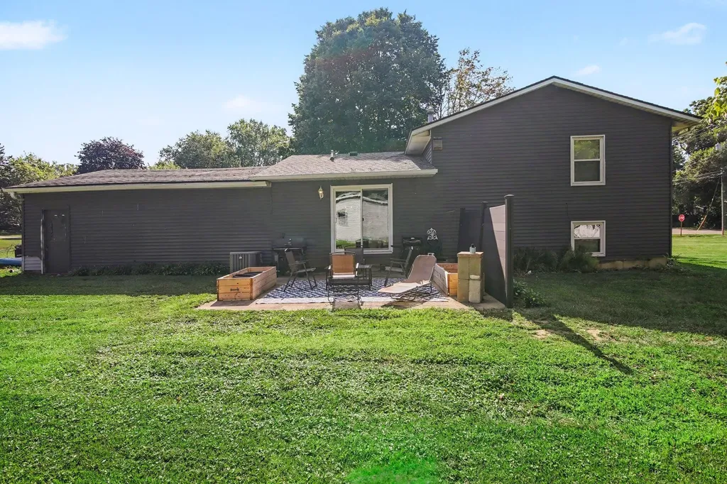 5105 Sharon Drive Summit Township MI 49203