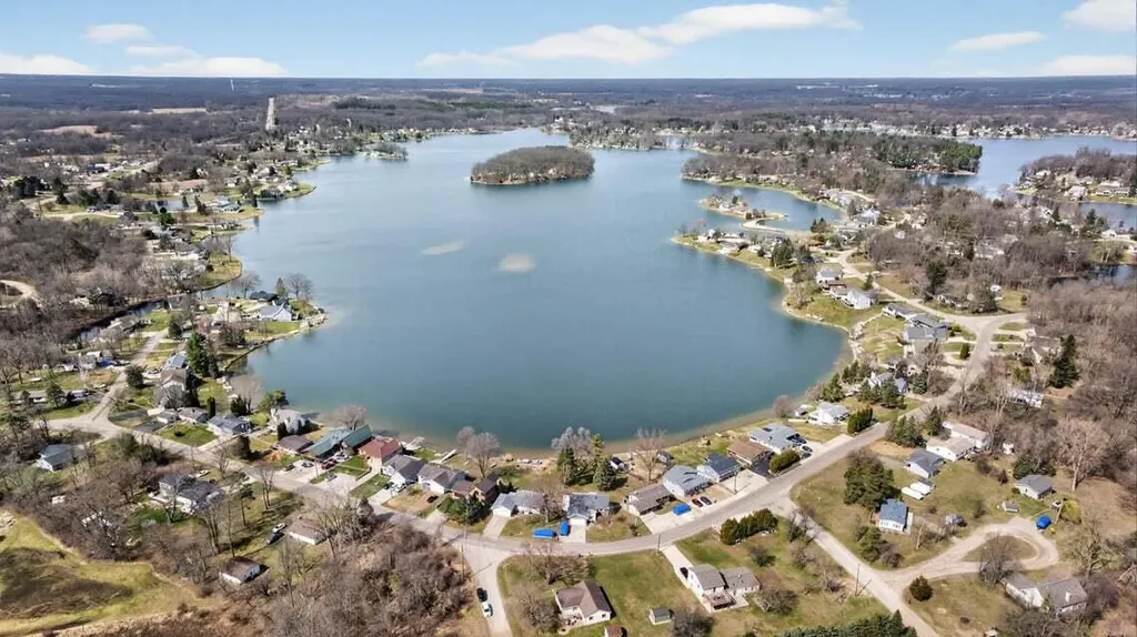 10790 N Waldron Road Somerset Township MI 49249