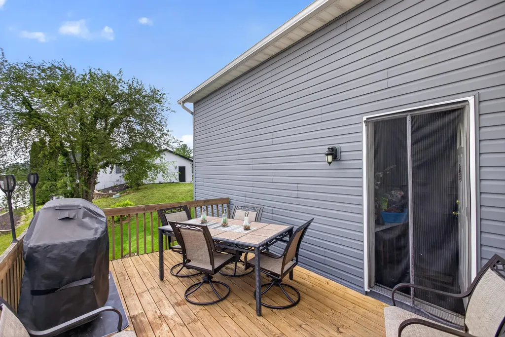 7070 Donegal Drive Cambridge Township MI 49265