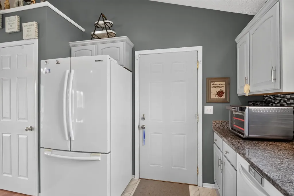 7070 Donegal Drive Cambridge Township MI 49265