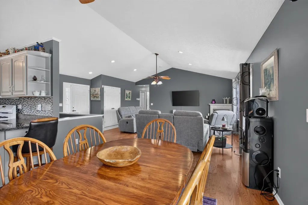7070 Donegal Drive Cambridge Township MI 49265