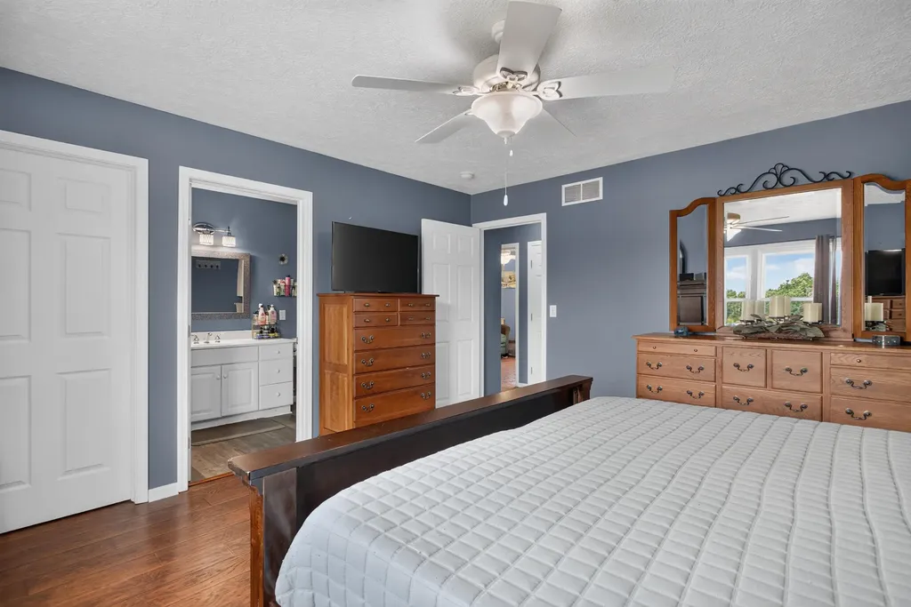 7070 Donegal Drive Cambridge Township MI 49265