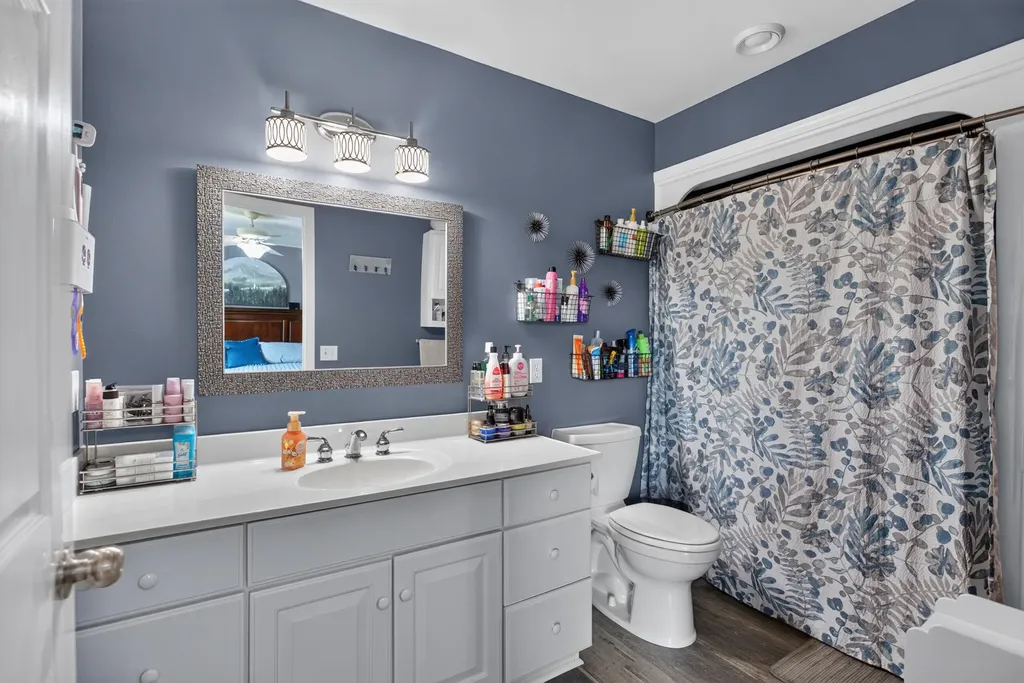 7070 Donegal Drive Cambridge Township MI 49265