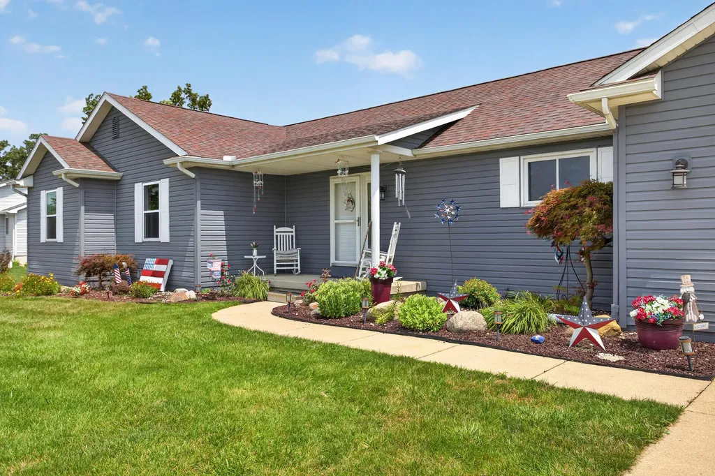 7070 Donegal Drive Cambridge Township MI 49265