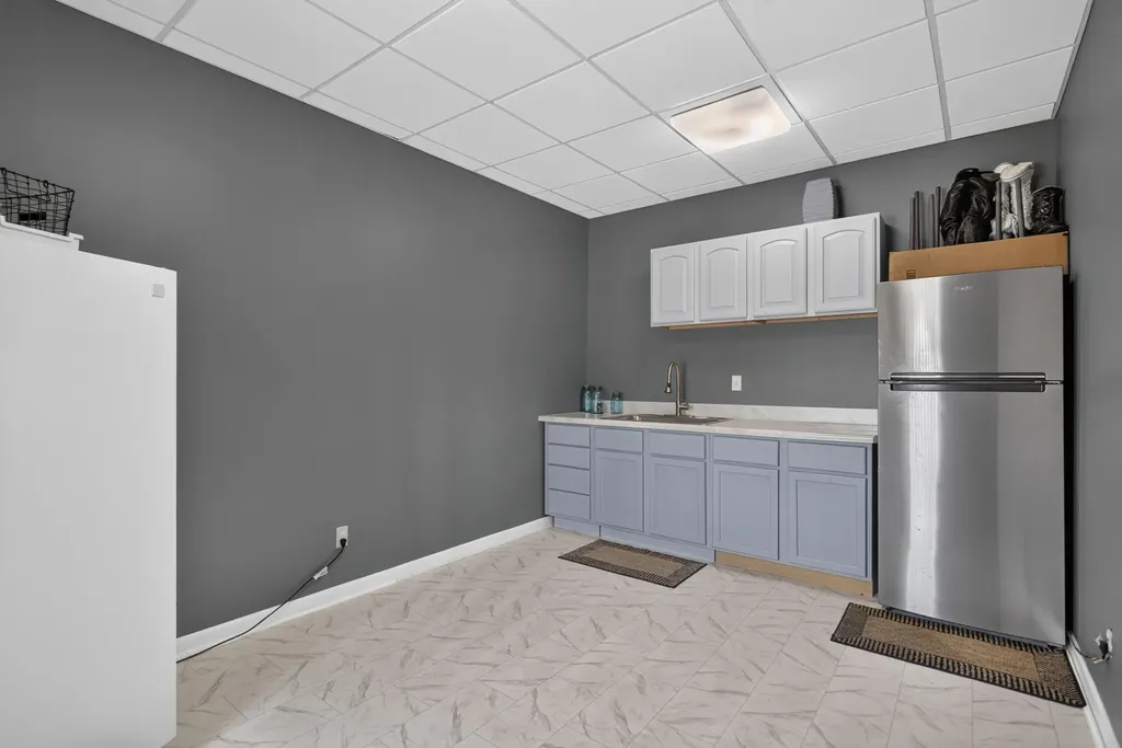 7070 Donegal Drive Cambridge Township MI 49265