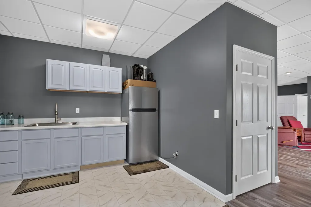 7070 Donegal Drive Cambridge Township MI 49265