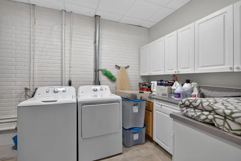 7070 Donegal Drive Cambridge Township MI 49265