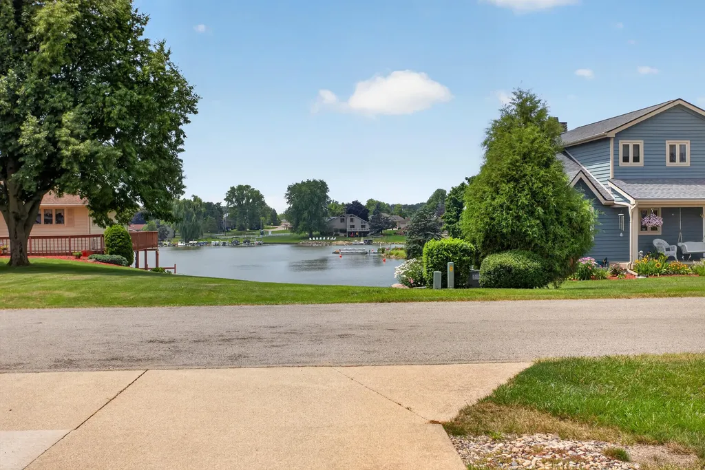 7070 Donegal Drive Cambridge Township MI 49265