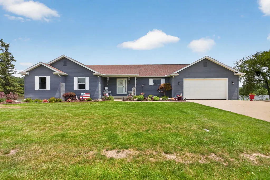 7070 Donegal Drive Cambridge Township MI 49265
