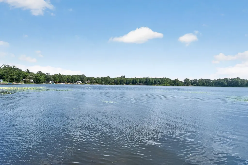 12459 Crystal Lake Drive S Somerset Township MI 49233