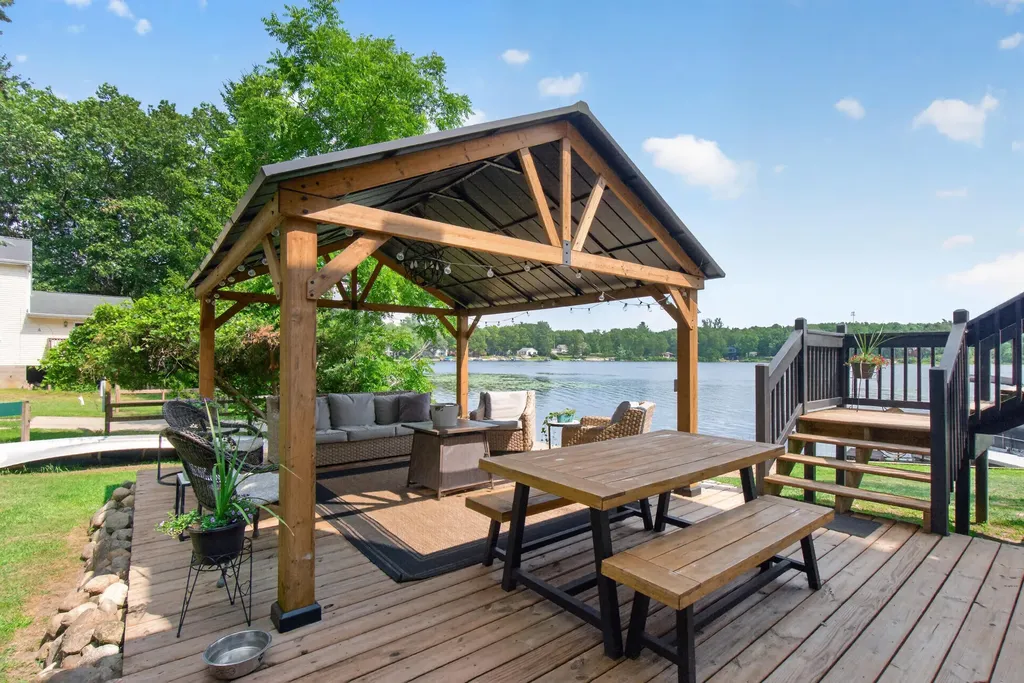 12459 Crystal Lake Drive S Somerset Township MI 49233
