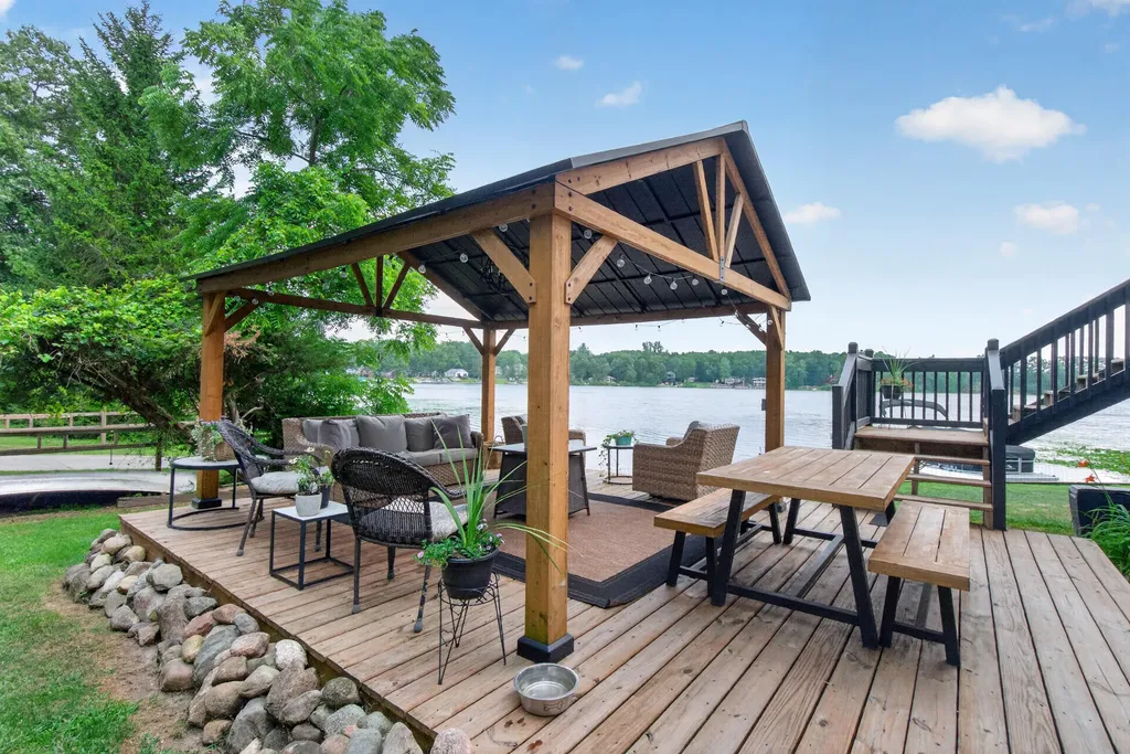 12459 Crystal Lake Drive S Somerset Township MI 49233